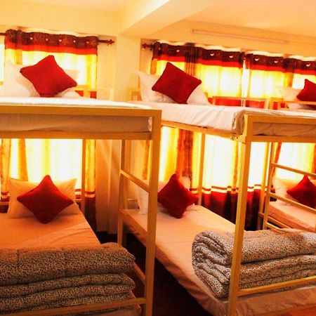 Mountain Backpackers Hostel Kathmandu Exterior photo